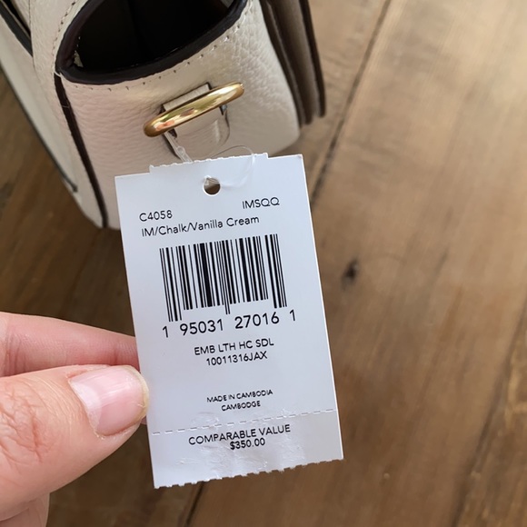 NWT Coach Saddle Vanilla Creme Leather Horse & Carriage Crossbody Bag - Picture 7 of 9